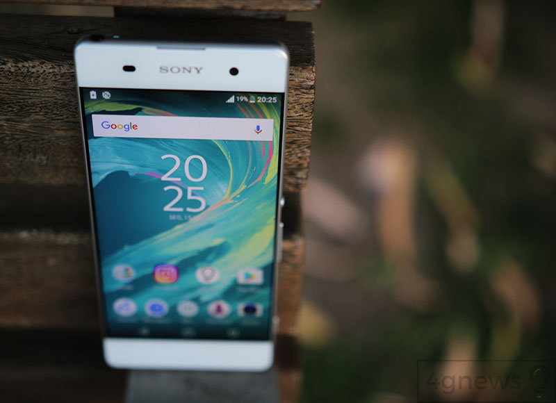 Sony Xperia XA