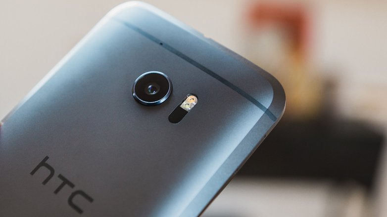 HTC U 11