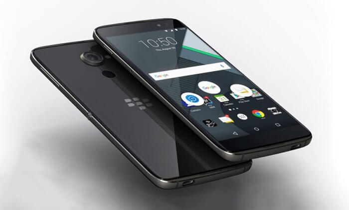 BlackBerry smartphone TCL