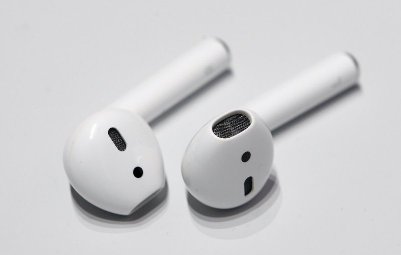 Apple AirPods 2