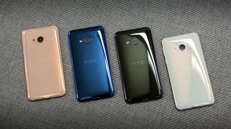 HTC U Ultra; Imagem: CNET