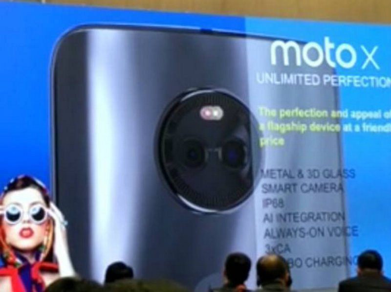 Motorola Moto X4