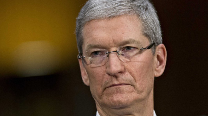 Apple Tim Cook iOS macOS