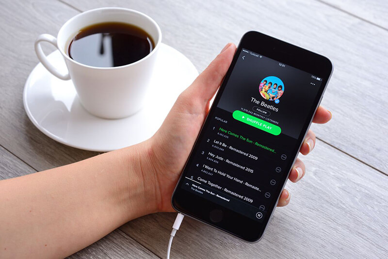Spotify Android iOS