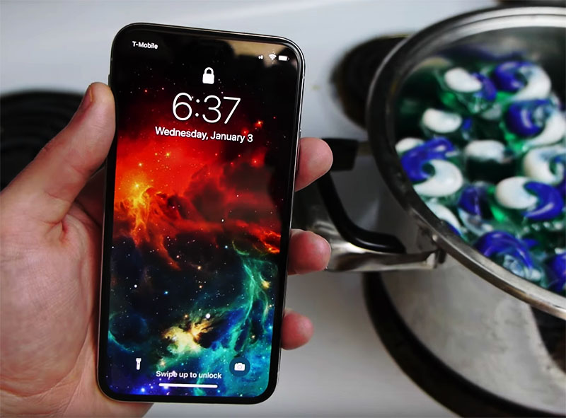 Apple iPhone X Tide Pods