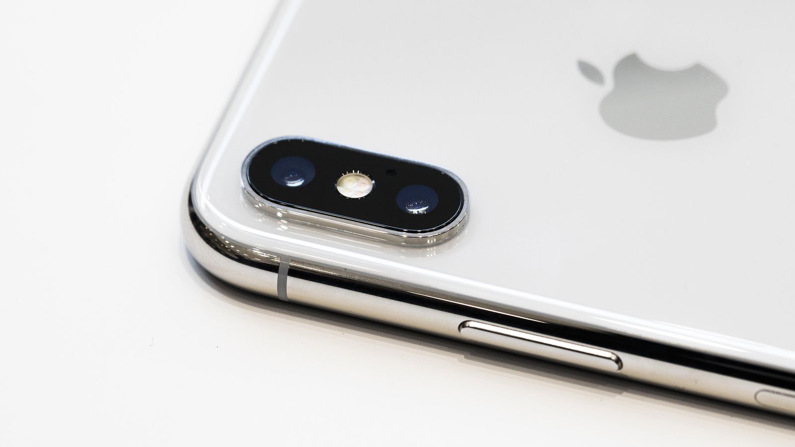 Apple iPhone X Huawei Xiaomi Samsung