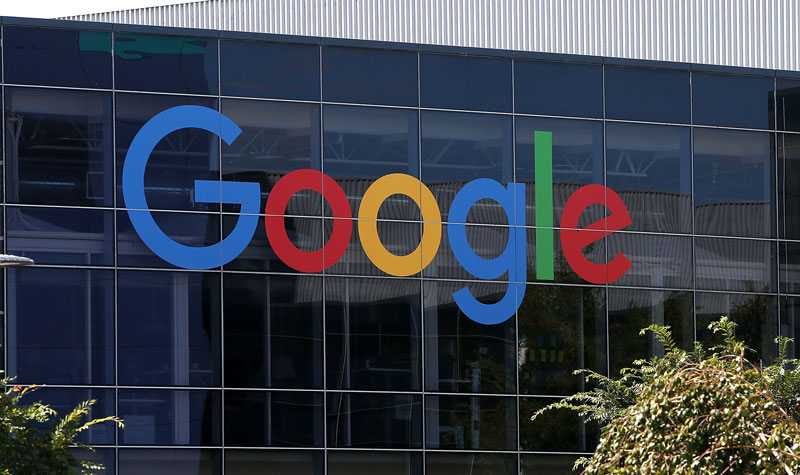 Google processada homens brancos