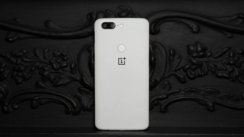 OnePlus 5T SandStone White OxygenOS Android Oreo