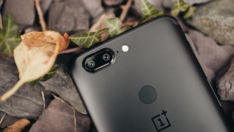 Open Beta 4 Andorid Oreo 8.1 OnePlus 5T vídeo estúpido Cnet