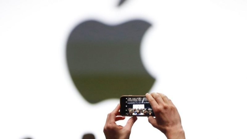 Apple iPhone Xiaomi Samsung