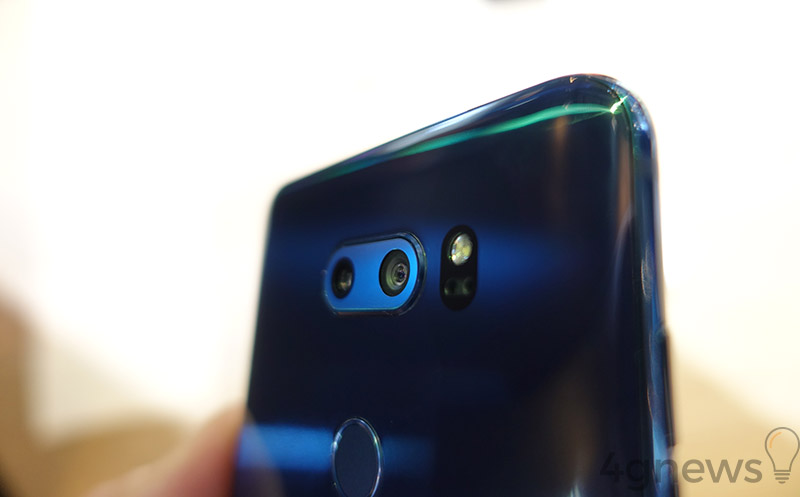 LG G7 ThinQ LG V40 ThinQ Android