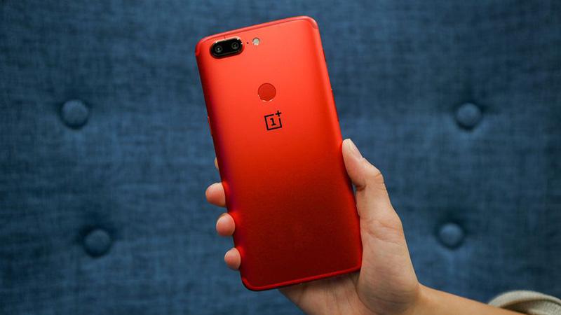 Samsung Galaxy S9 OnePlus 5T Android Oreo OxgenOS 5.0.3 Vermelho Lava