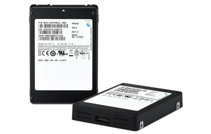 Samsung Discos SSD 30TB