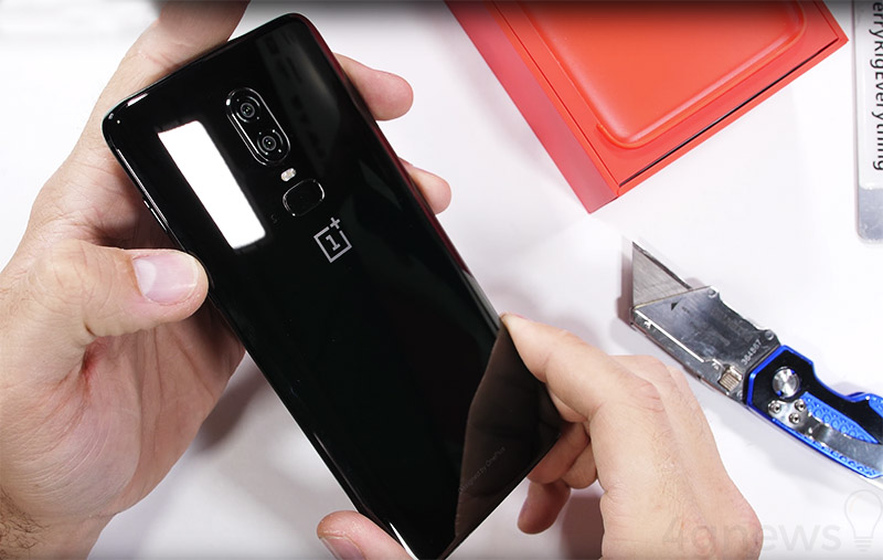 OnePlus 6 teste de resistÊncia Android Jerry Rig Everything