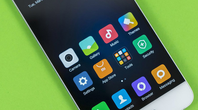 Xiaomi Mi 8 Xiaomi Mi 8 SE Android Oreo MIUI 1