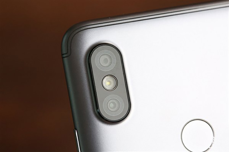 Xiaomi Redmi S2 unboxing Android Oreo Google