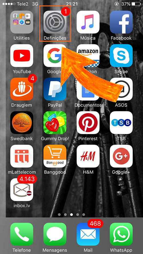 iPhone1.jpg