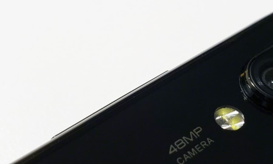 Xiaomi Mi 9 smartphone 48MP