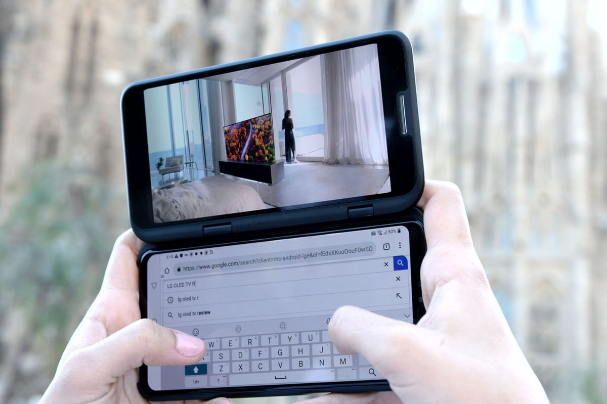 Este é o LG V50 ThinQ: um V40 com 5G e um ecrã opcional