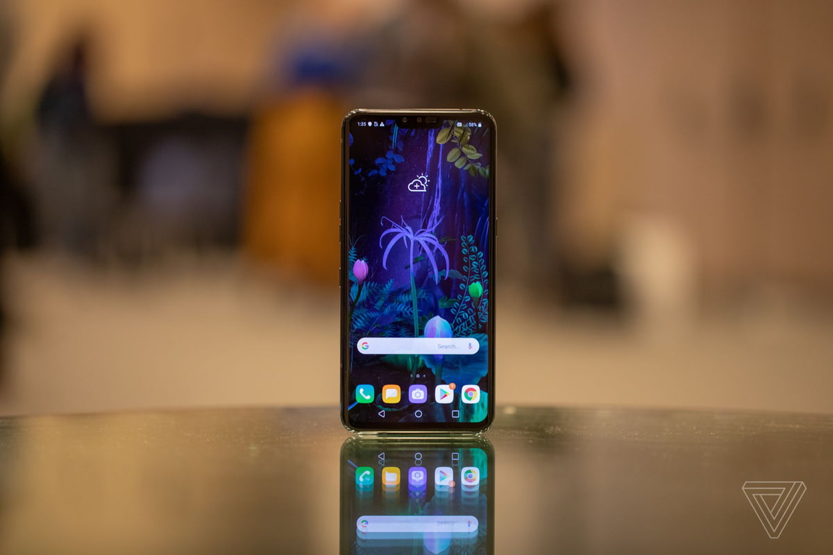 Este é o LG V50 ThinQ: um V40 com 5G e um ecrã opcional